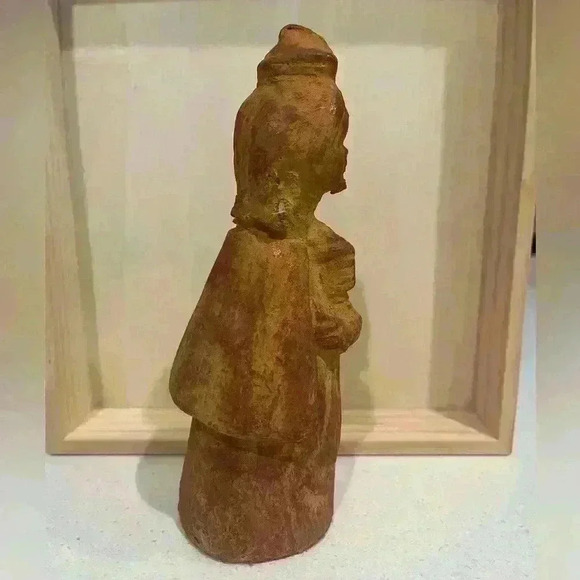 Folk Art Girl Clay Figure - Picture 2 of 6